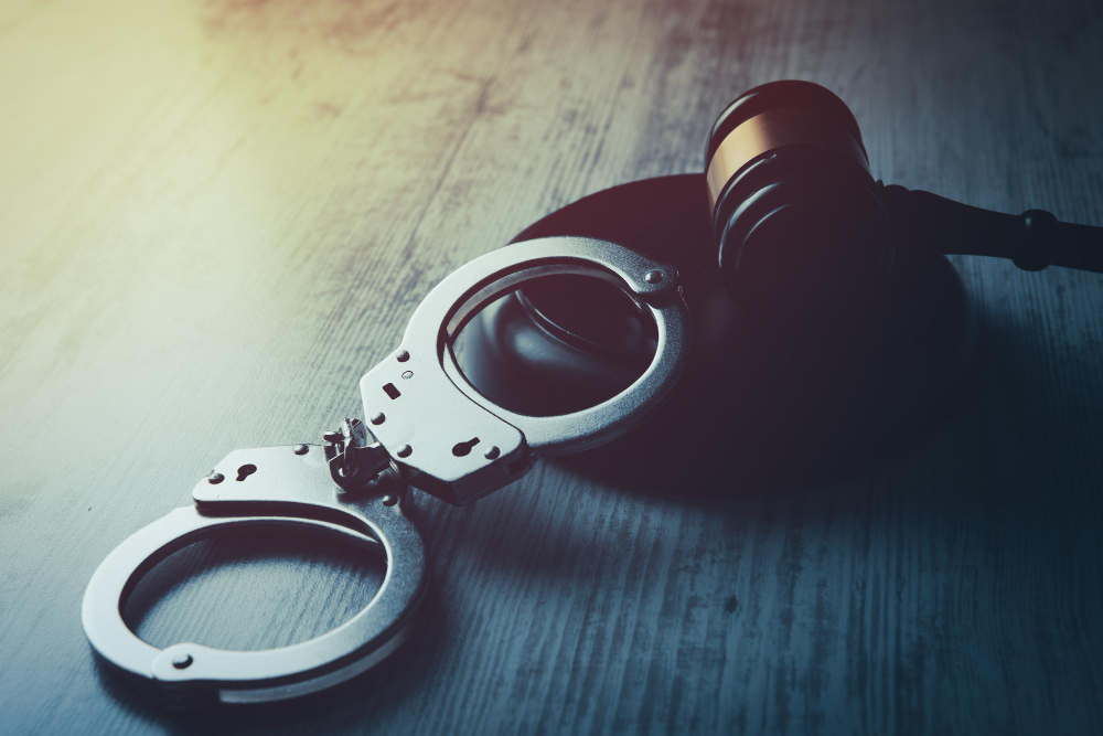 maus antecedentes e Reincidência criminal