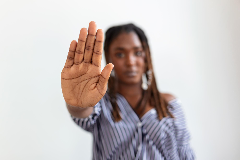 Combate à violência contra mulher como ajudar Ademar criminalista em BH
